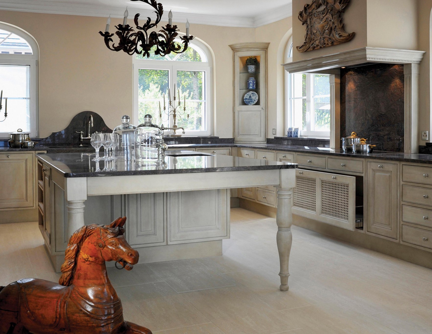 Exclusive wood finishing on remarkably crafted cabinets